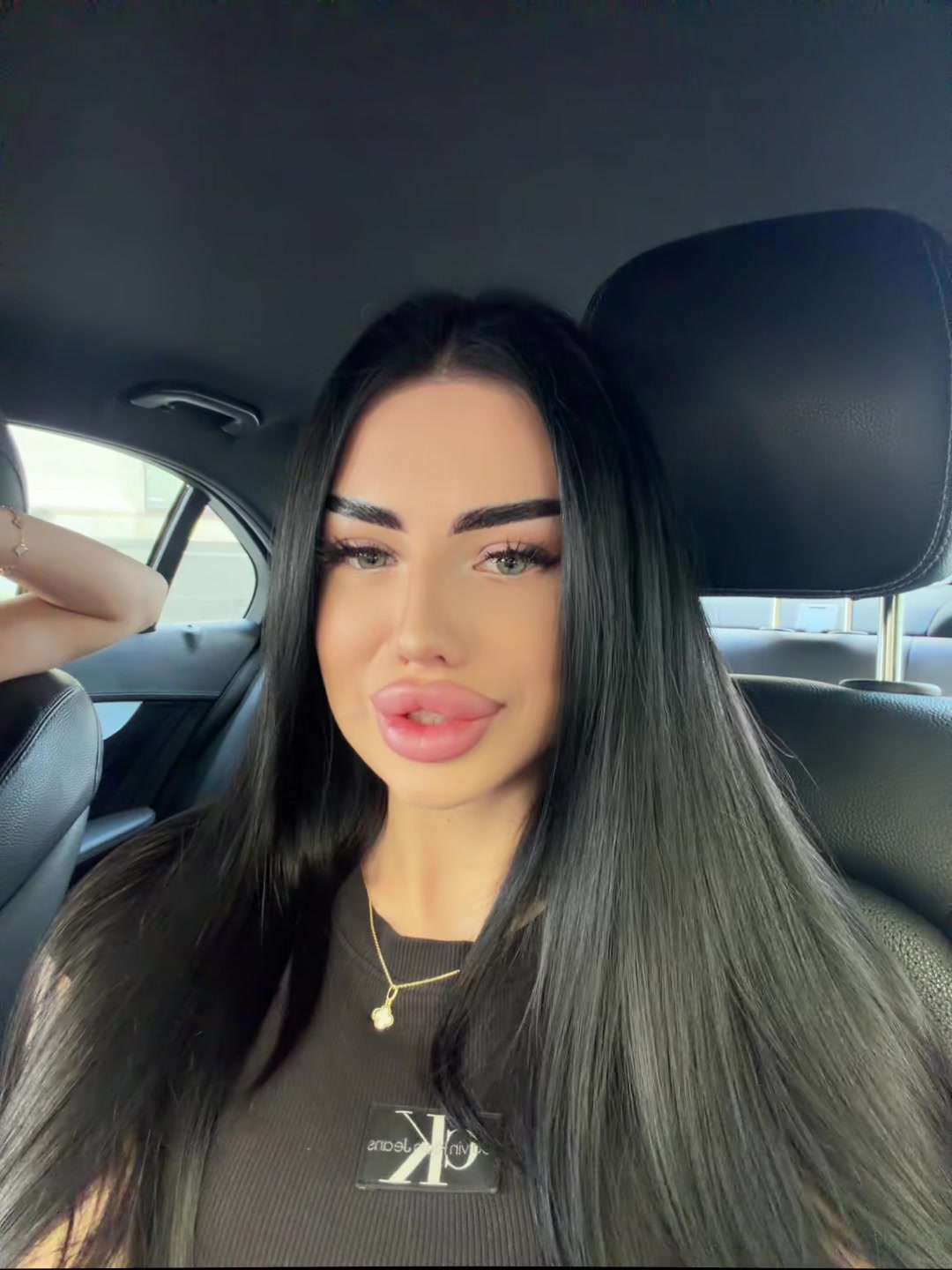 @ch.sandra111