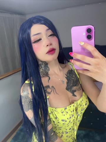 @Cute_loree