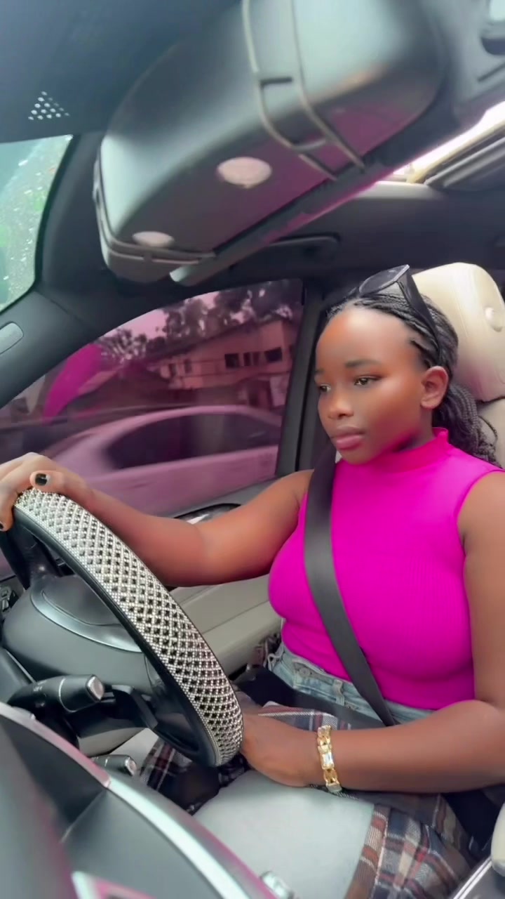 @Shatrah~beauty~vibes(Benz mami