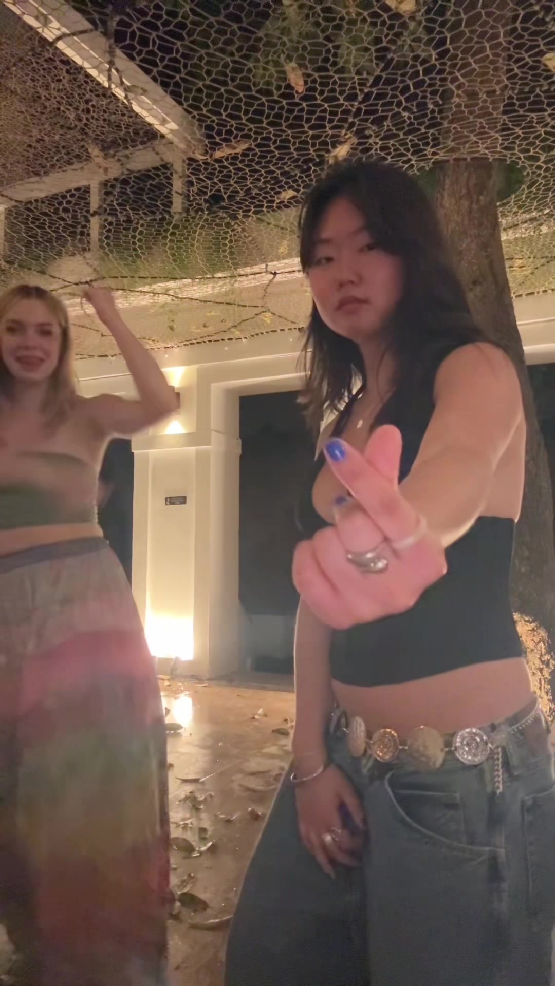 @Liv