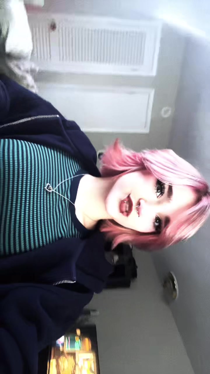 @k <3