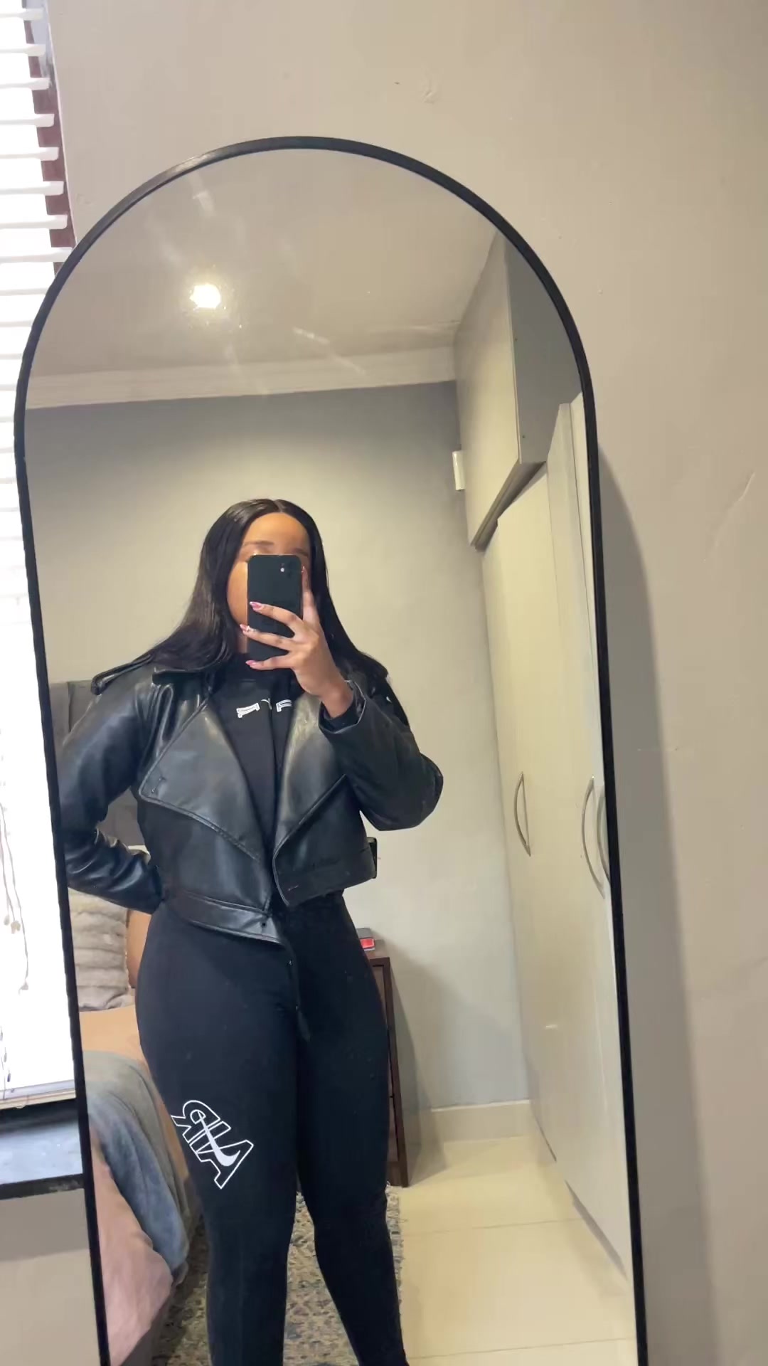 @SINAZO 🎀