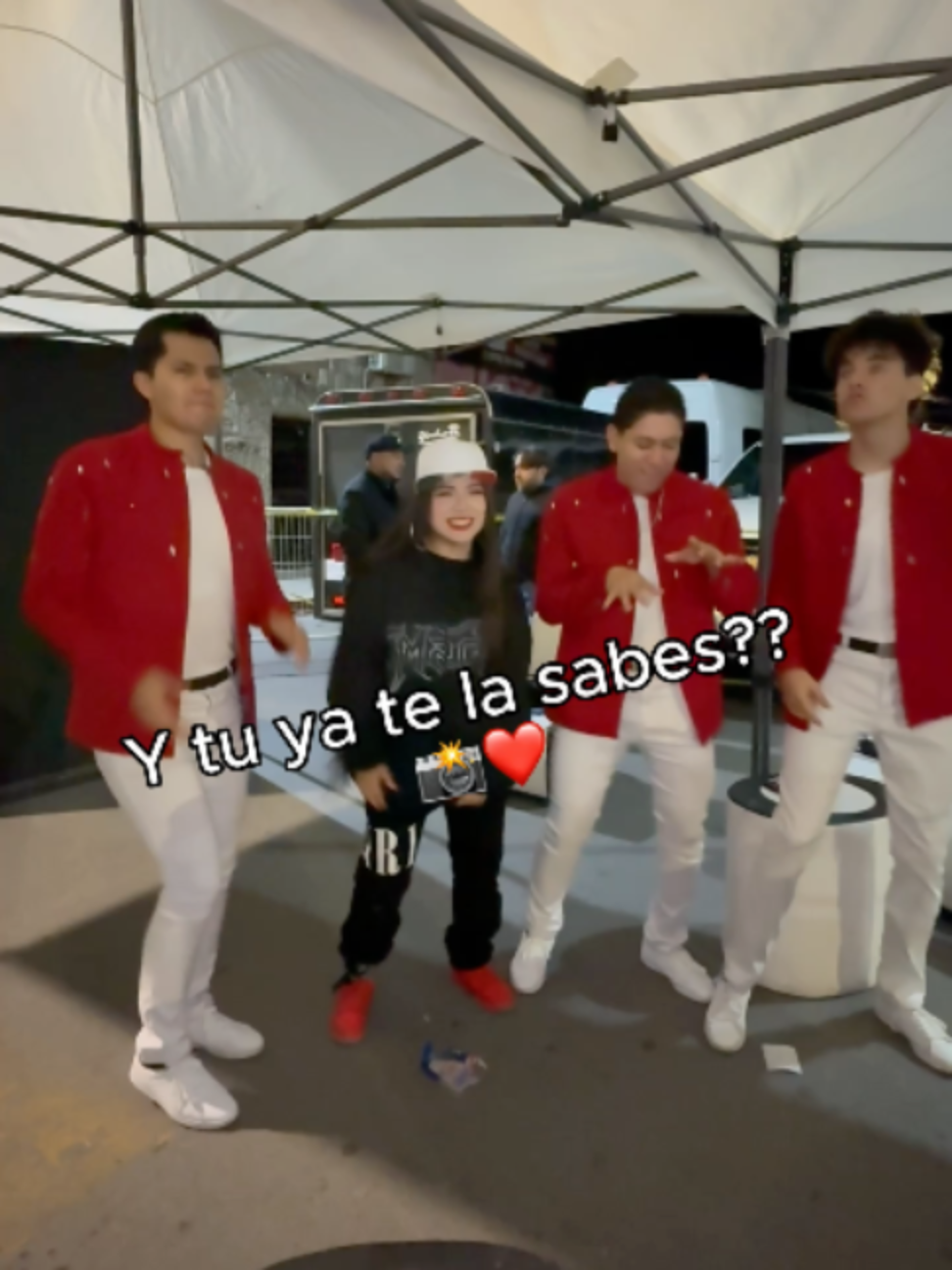 @Grupo Yahari
