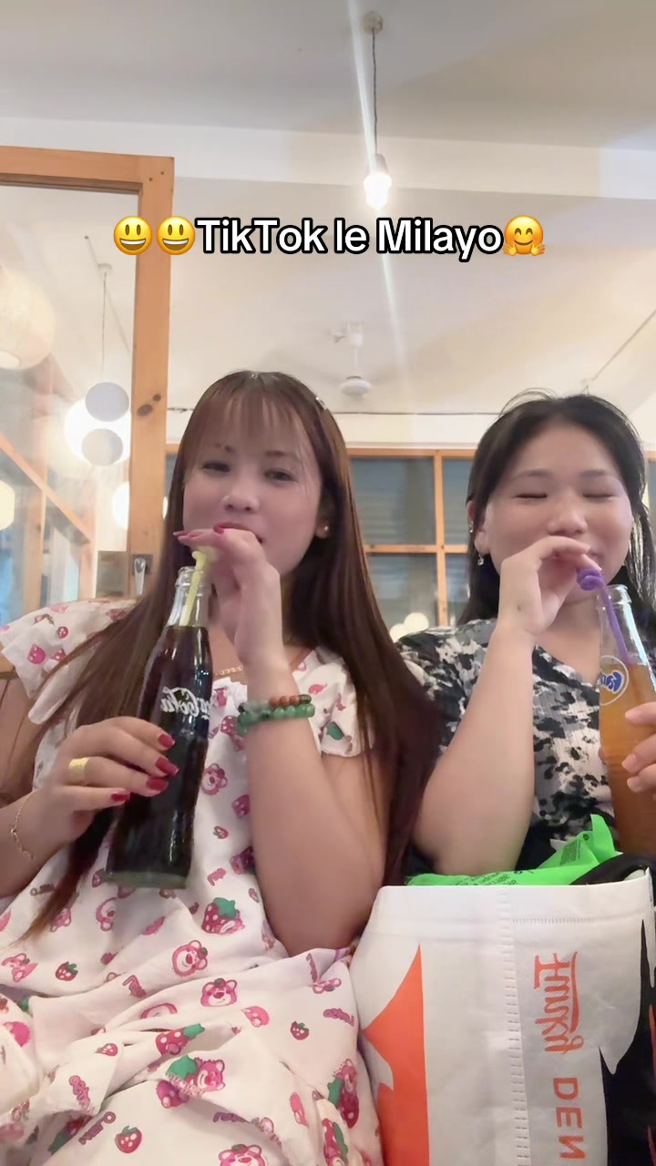 @shyaki gurung🧏🏻♀️(Dallo)