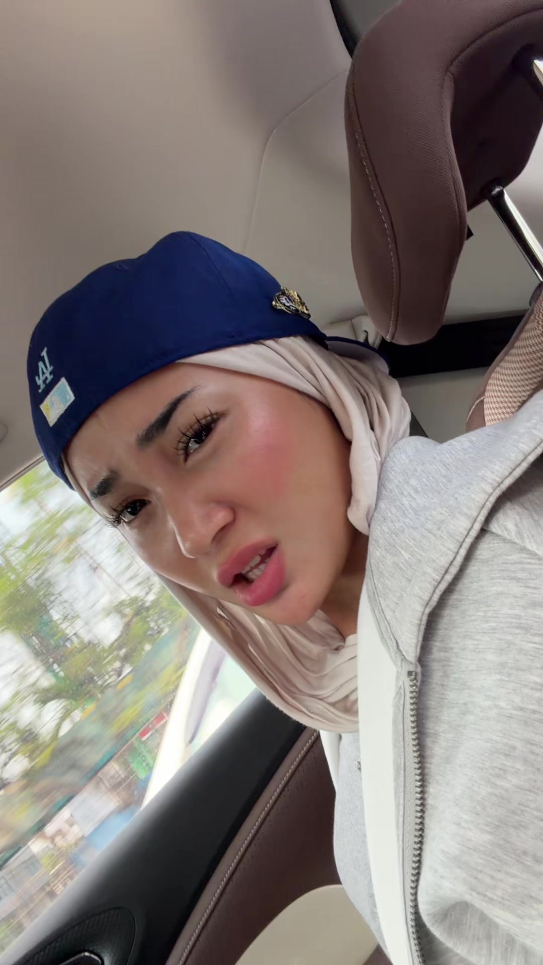 @dindarimby