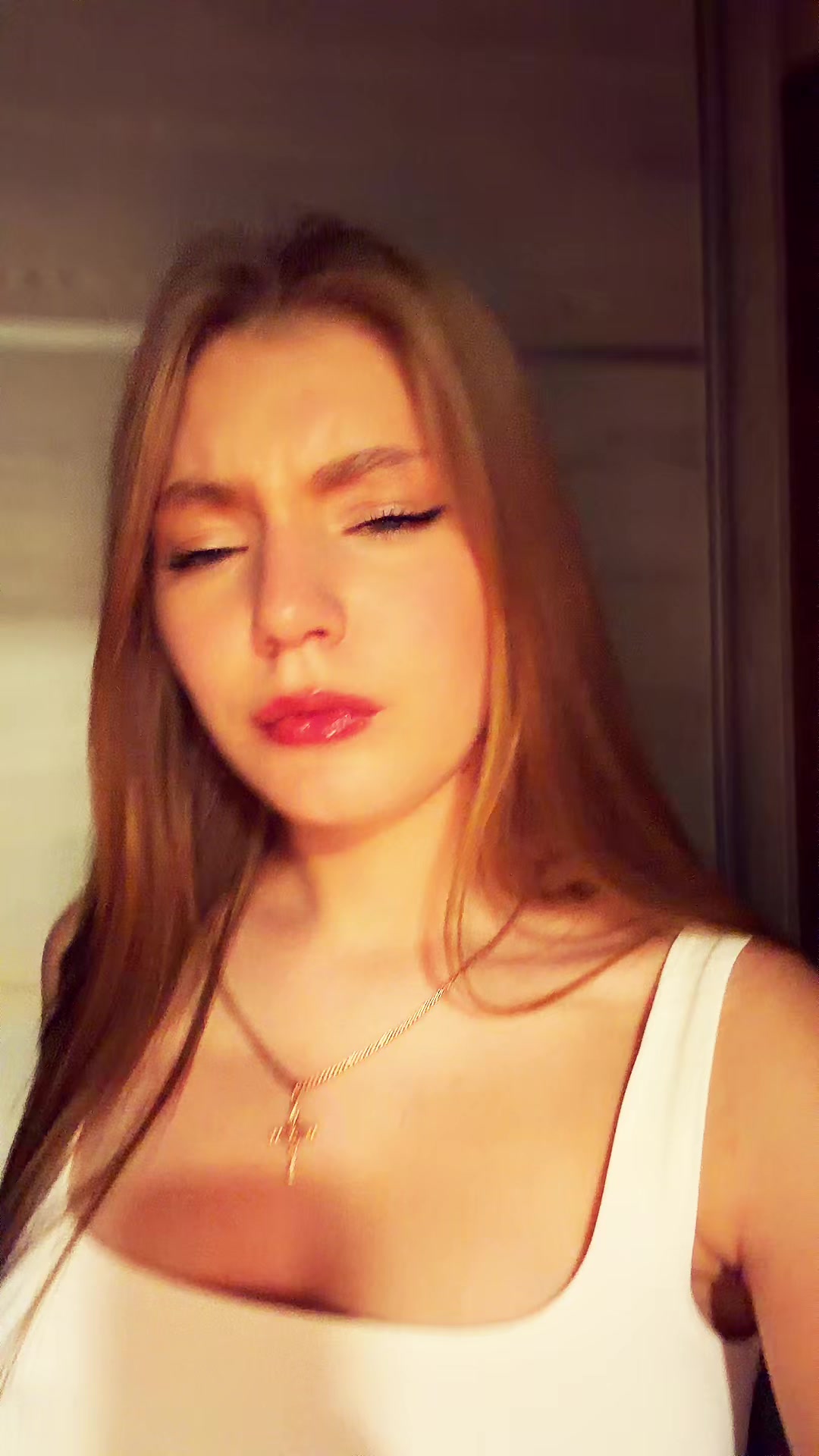 @Вікторія