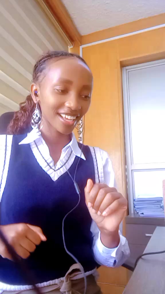 @🥰 Wangechi