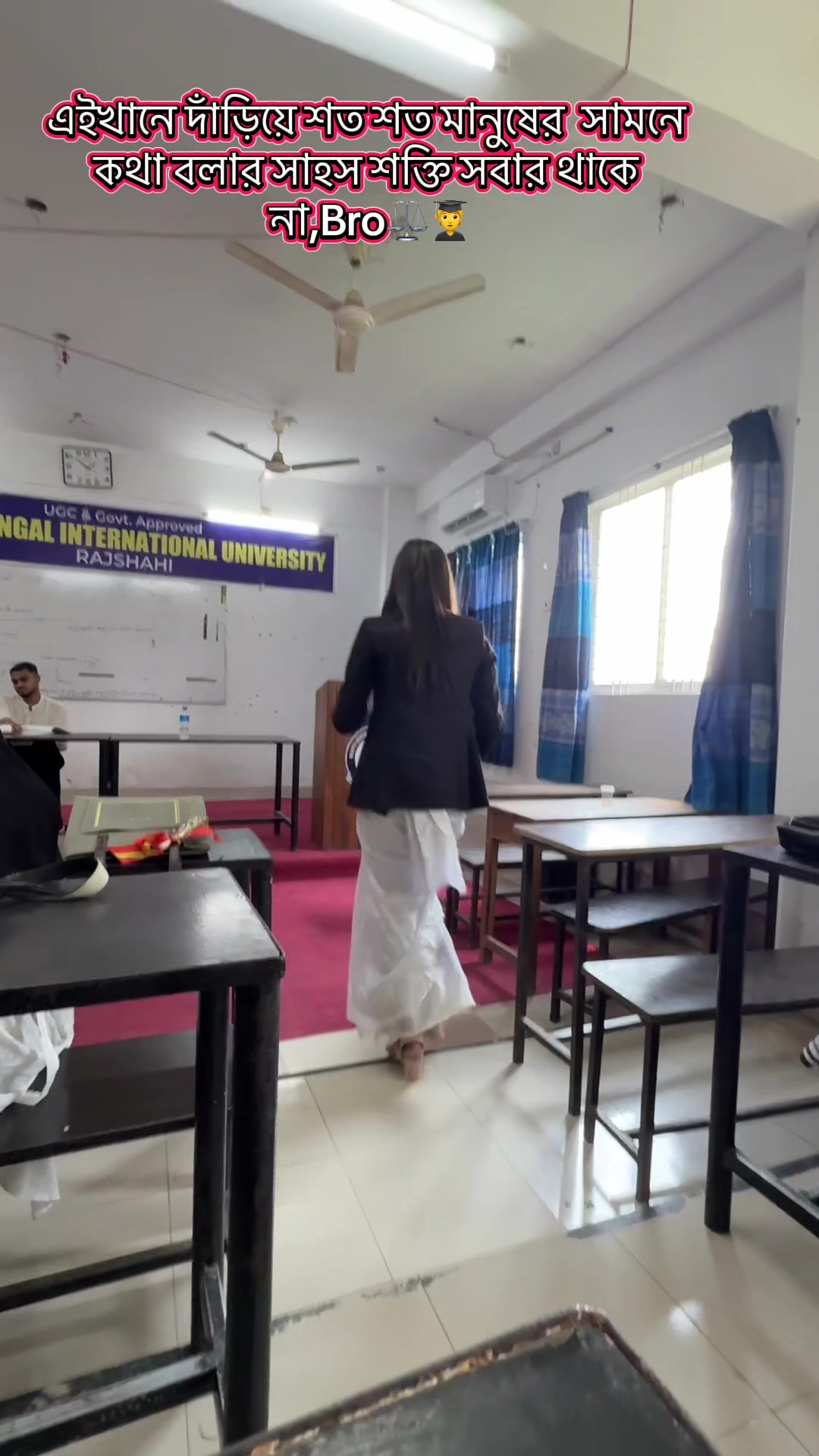 @👩&zwj;🎓⚖️Arshi +(আরু)⚖️🎓