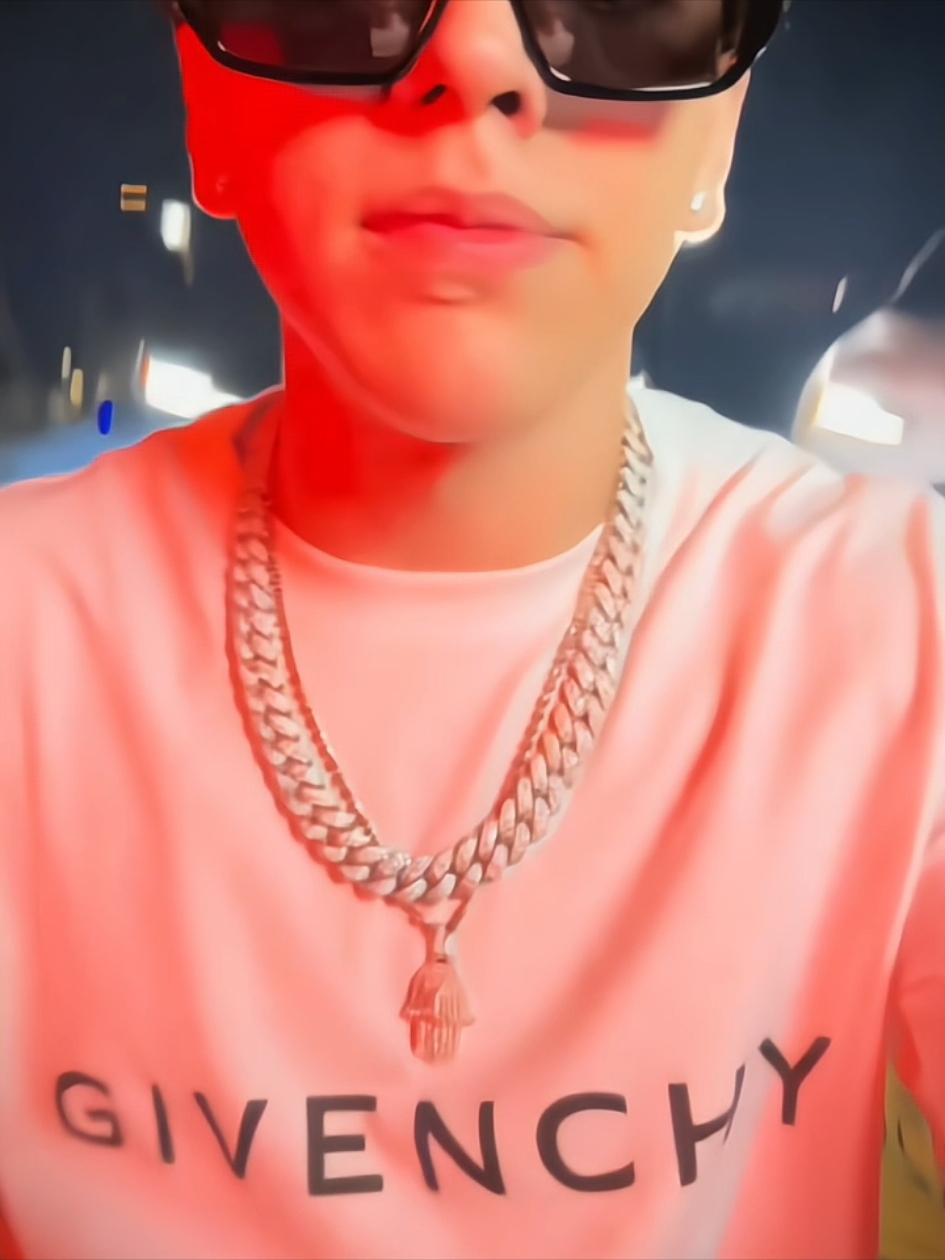 @𝕴𝖘𝖆.
