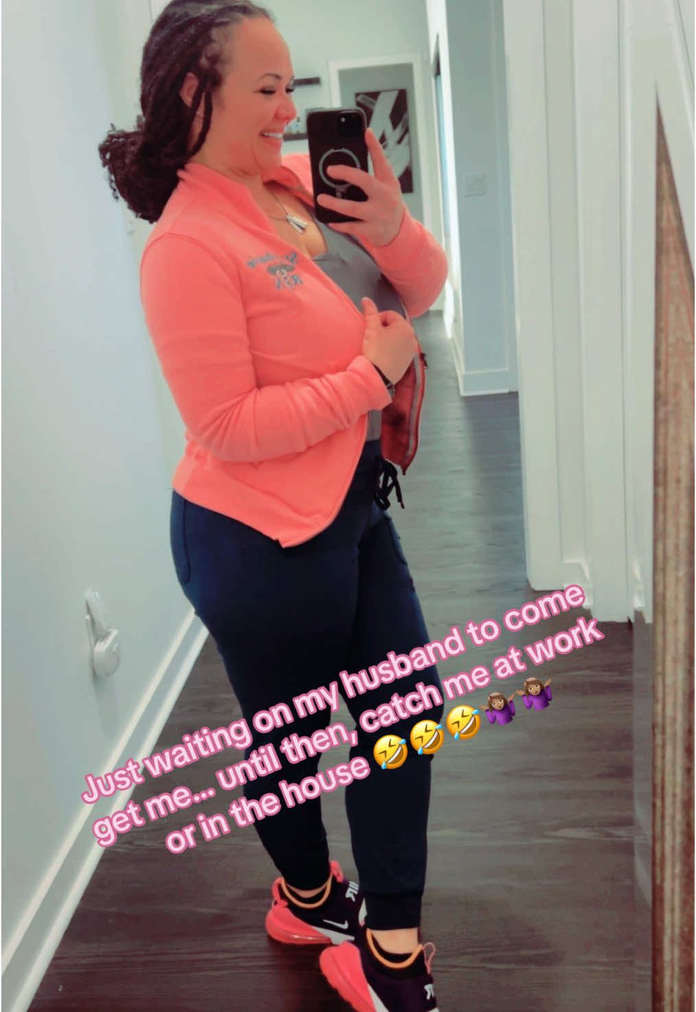 @Ms. Bella Rey