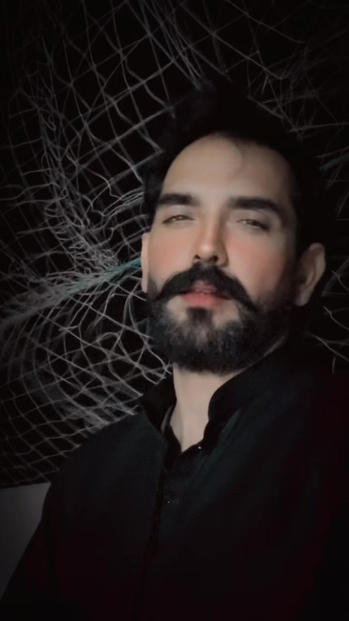 @💞𝑹𝒂𝒔𝒉𝒊𝒅 𝑲𝒂𝒛𝒎𝒊🦞
