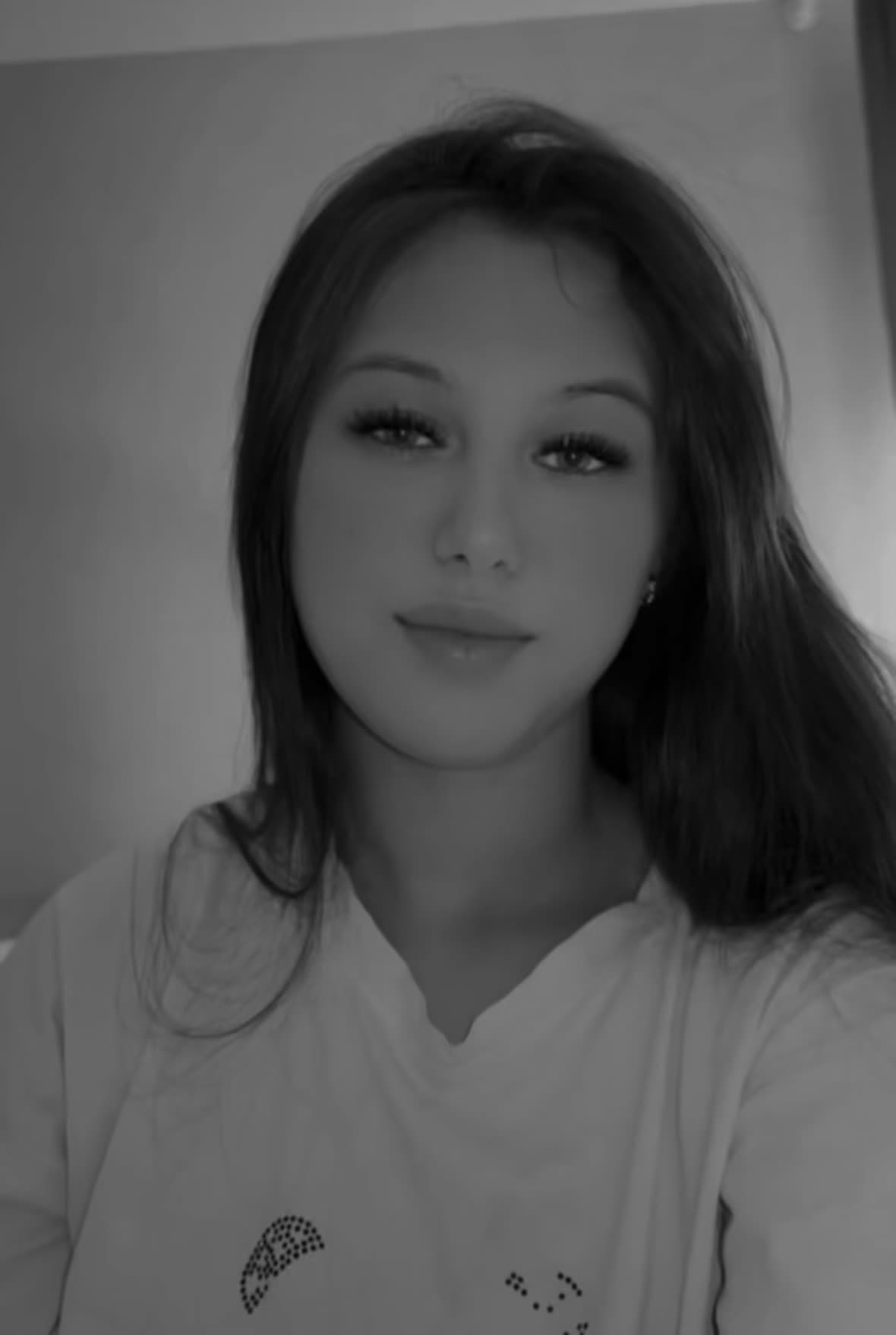 @_brunette_