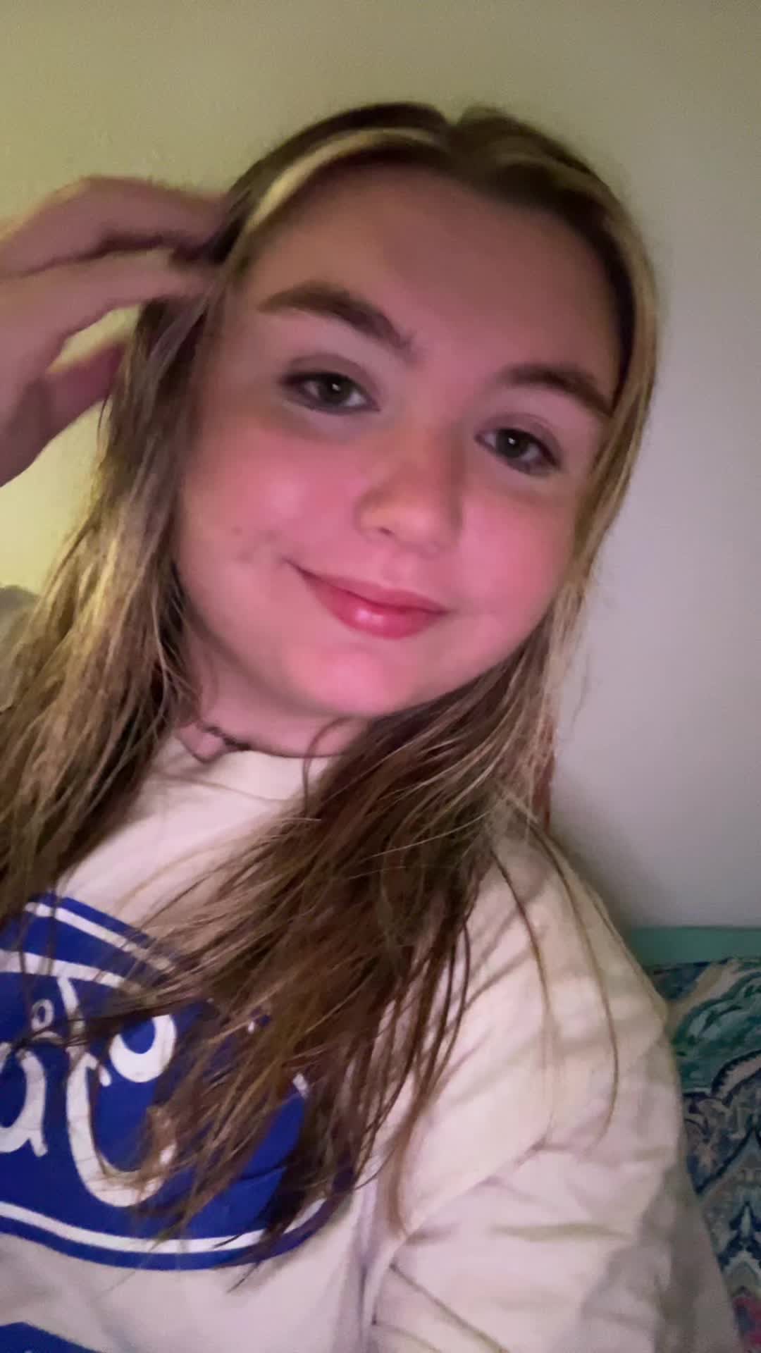 @defnotsydneyrae