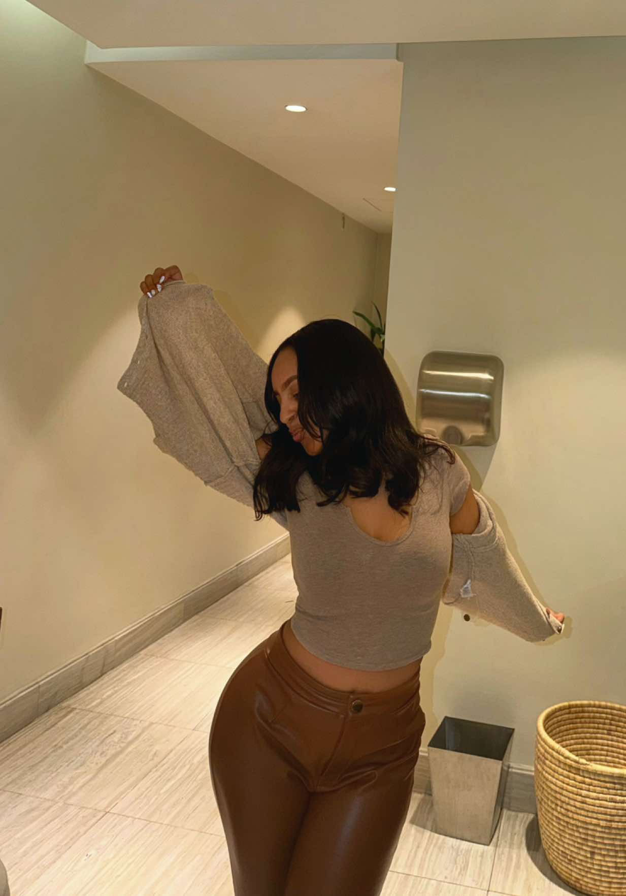 @LIDIANA