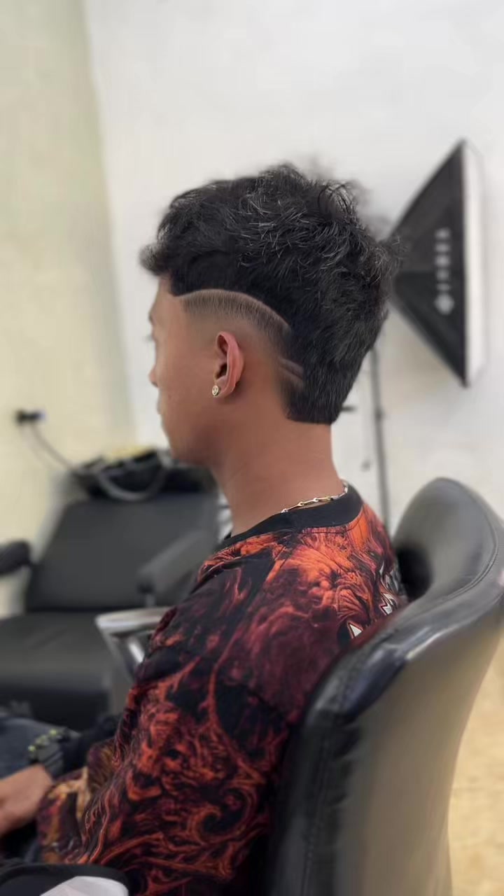 @Nikil 25 barbershop