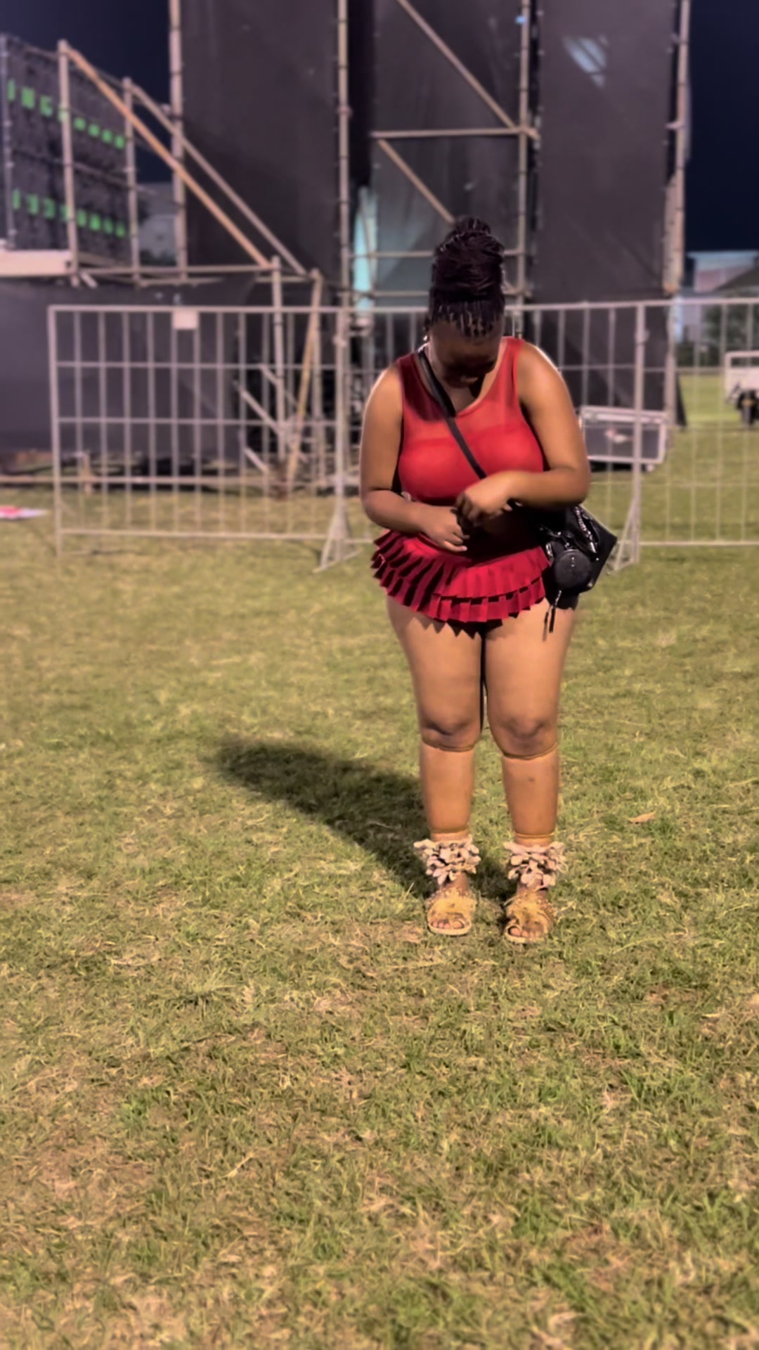 @Yonela _Qayiso