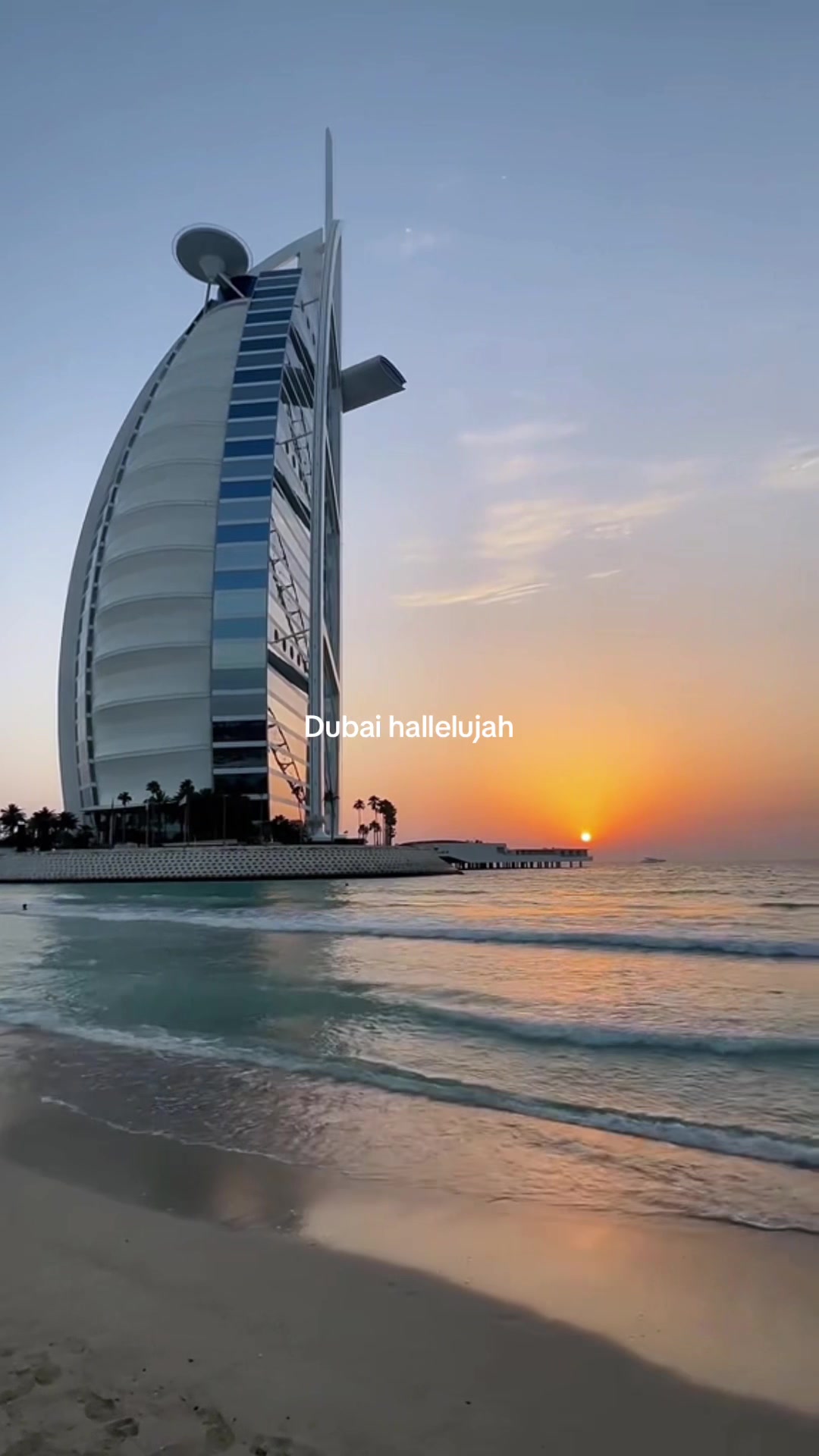 @Visit Dubai