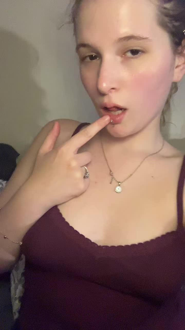 @adrienh711