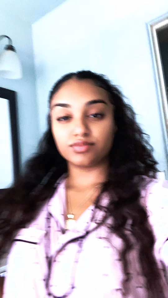 @Dess🦋🤍