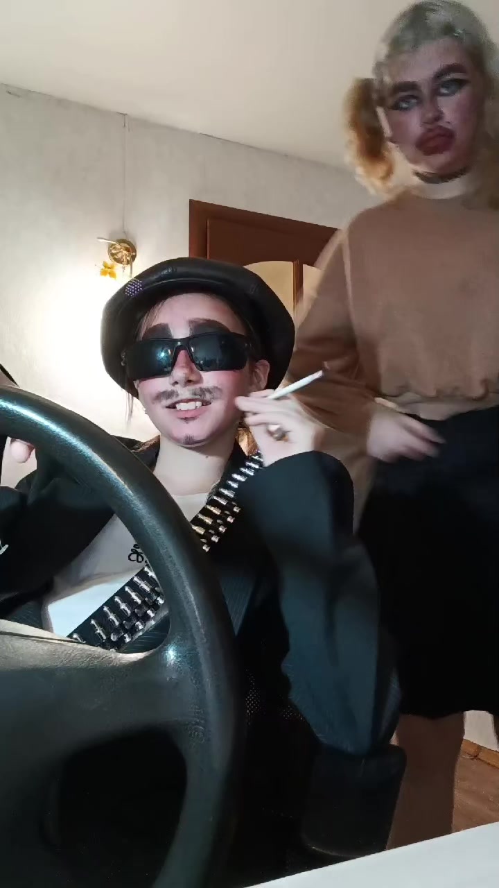 @𝕍𝕚𝕟𝕟𝕚⚔@
