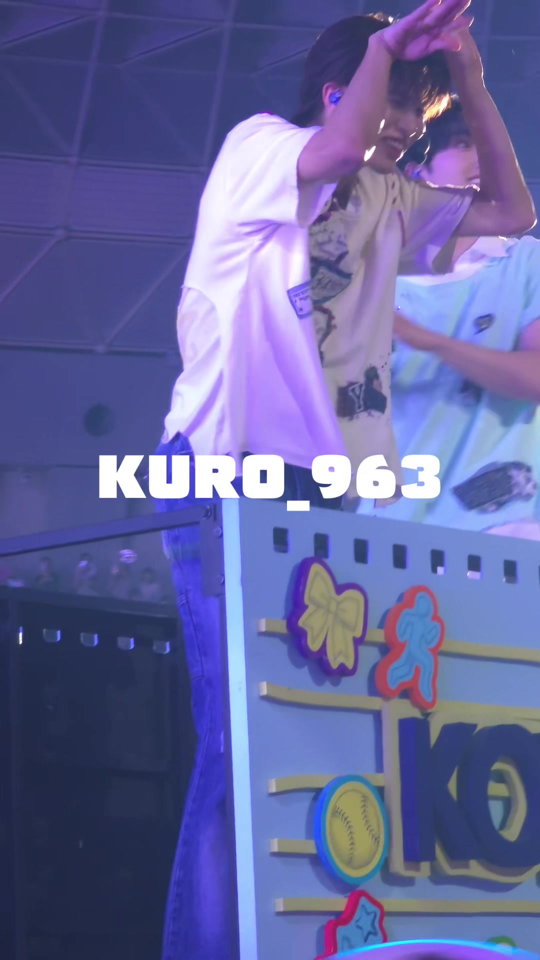 @KURO_963