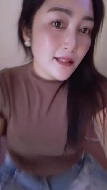 @🐼