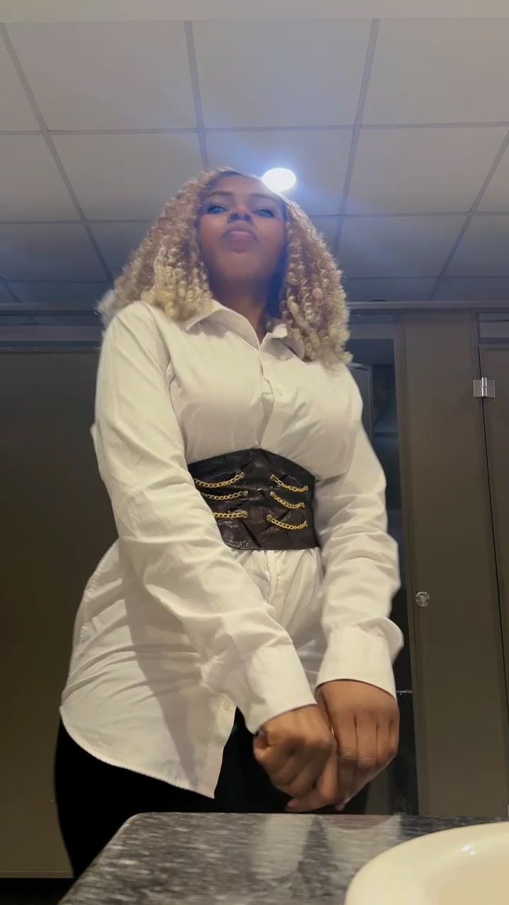 @Kimani 🌸