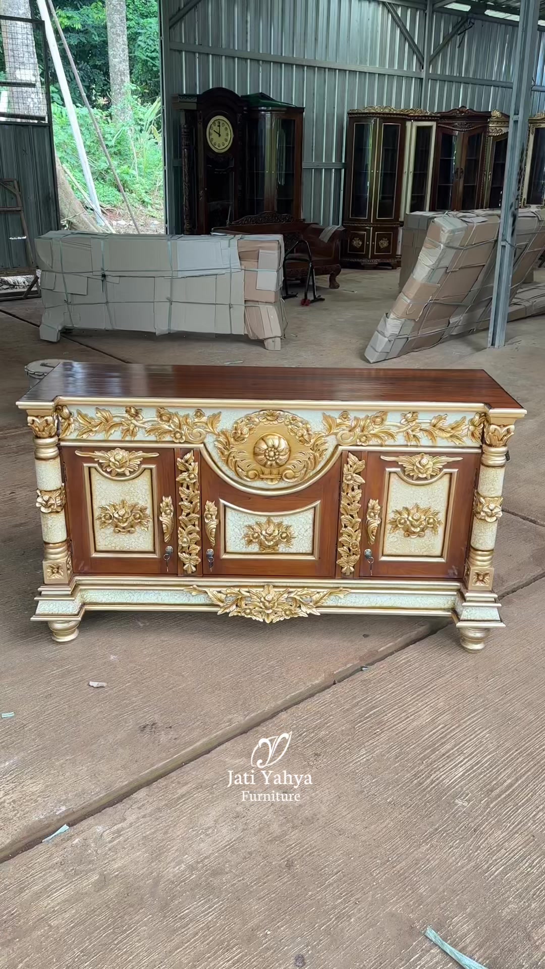 @Jati Yahya Furniture