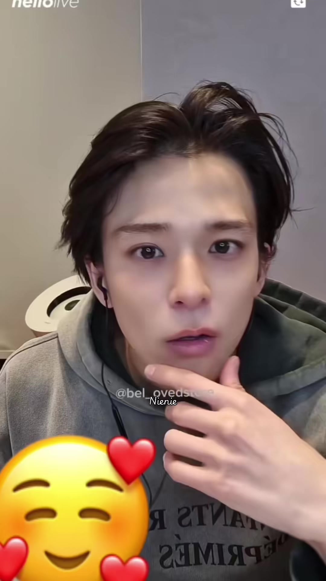 @Nie-នី ⟭⟬⁷