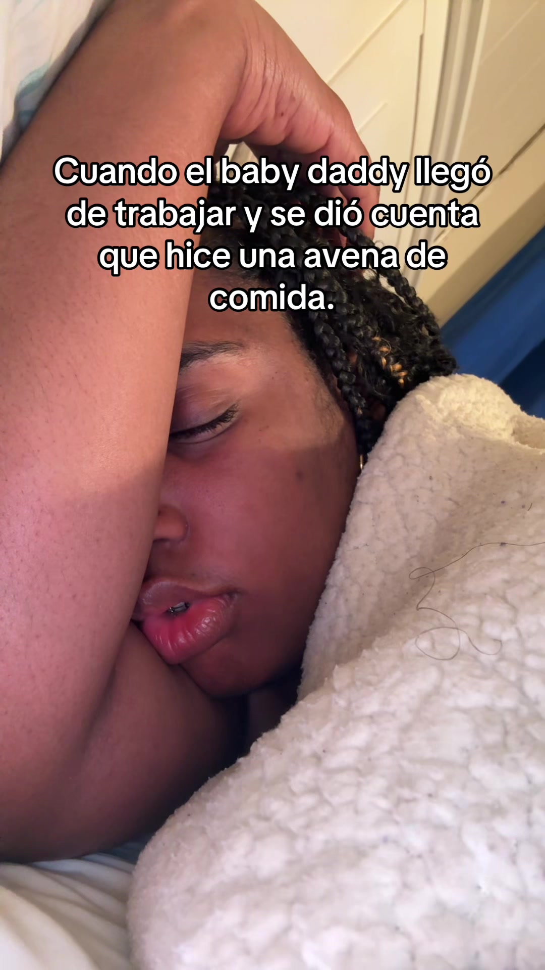 @Lore ᥫ᭡