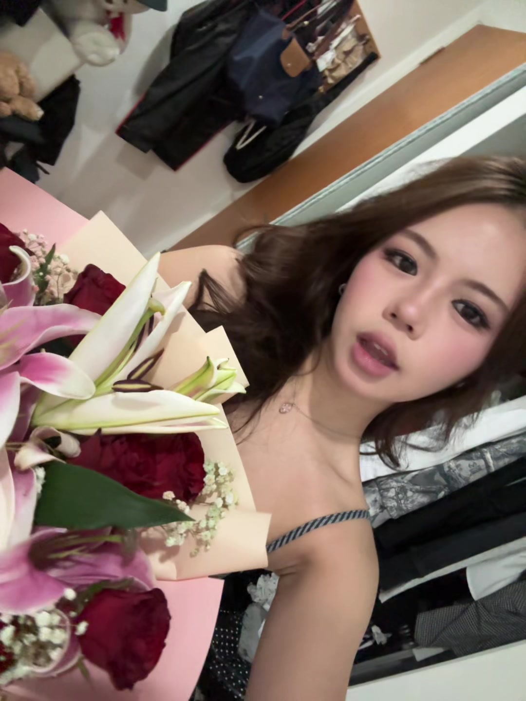 @j77mmy