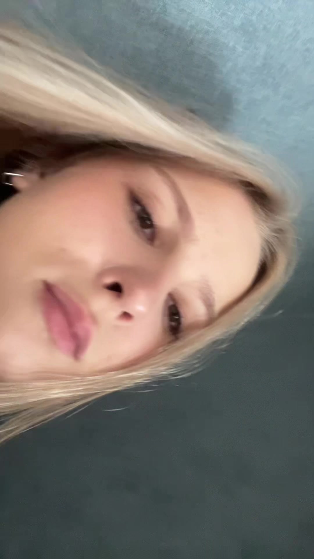 @еее