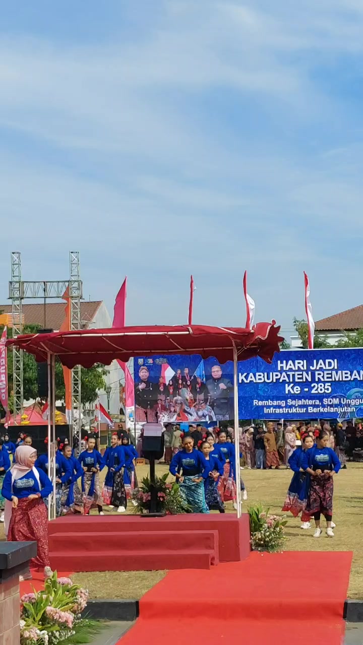 @MUTAQIN STAF AHLI BUPATI