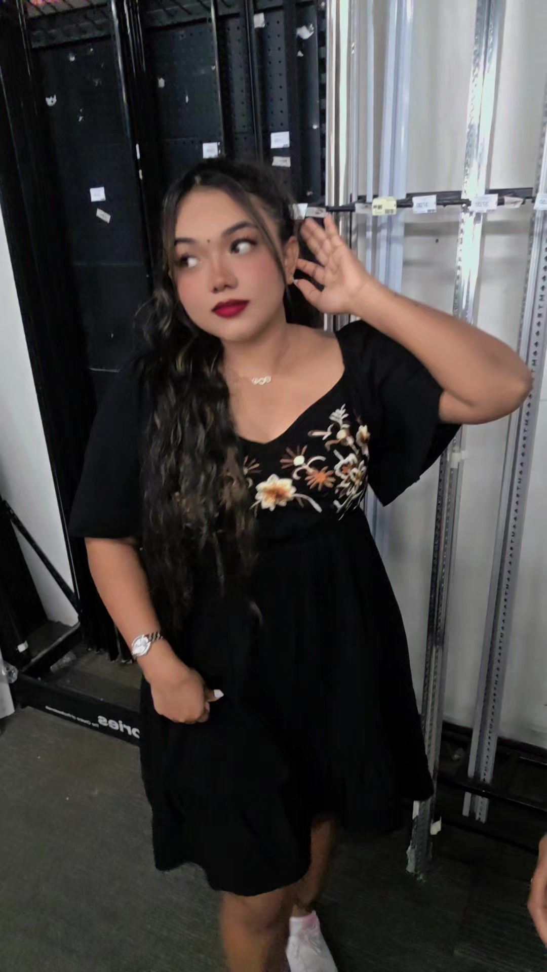 @Sharon_Raj🔥