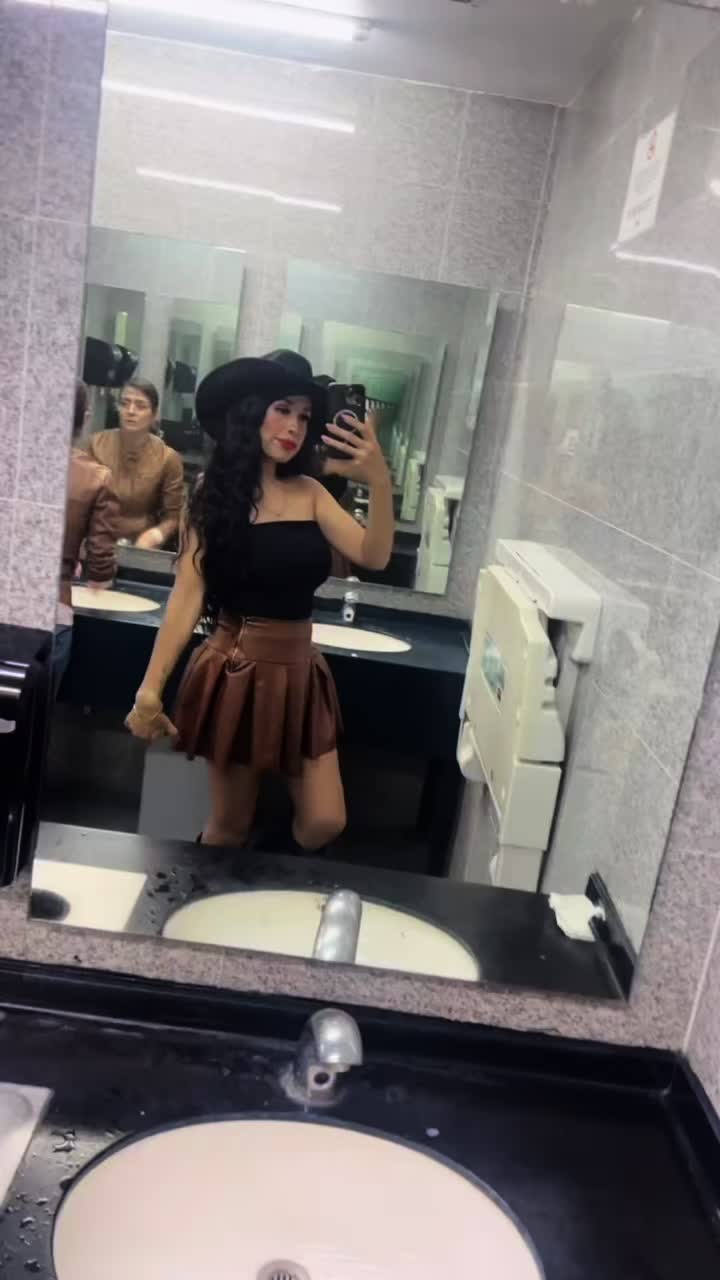 @✨ 🤞🏼 🖤 🤝🏼