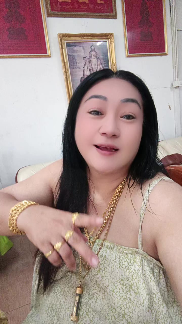 @ชุลีพร ใจเย็น