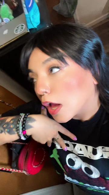 @Whaariel