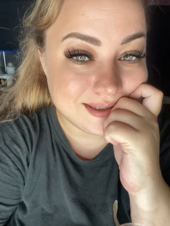 @Кейт