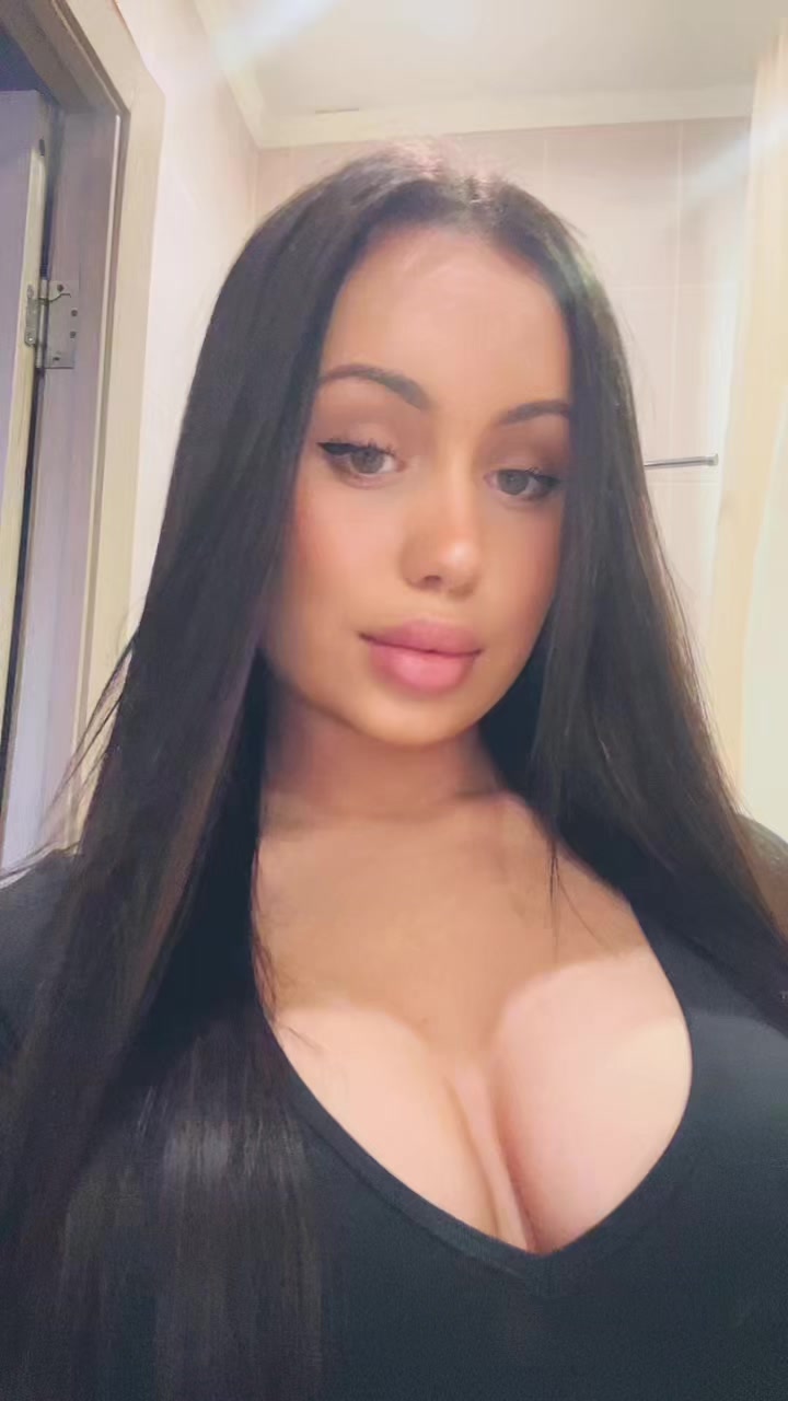 @exxxarina