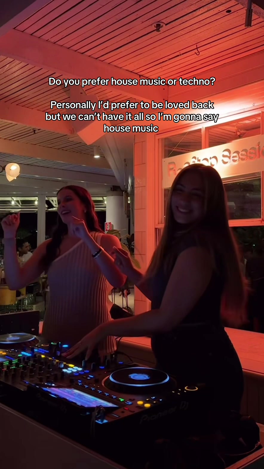 @DJ ARIA