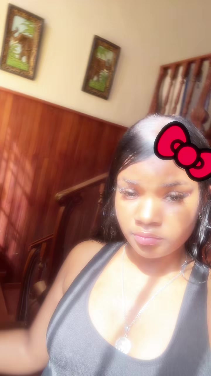 @La Mini Doll 🪷🐍