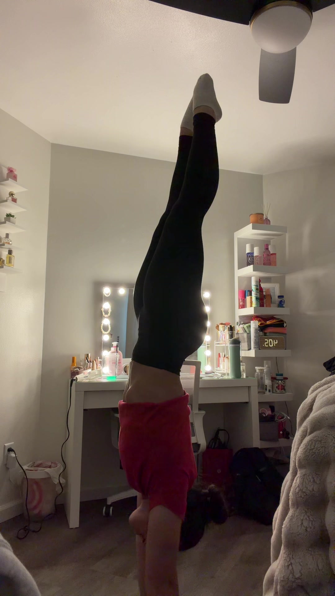 @analyn