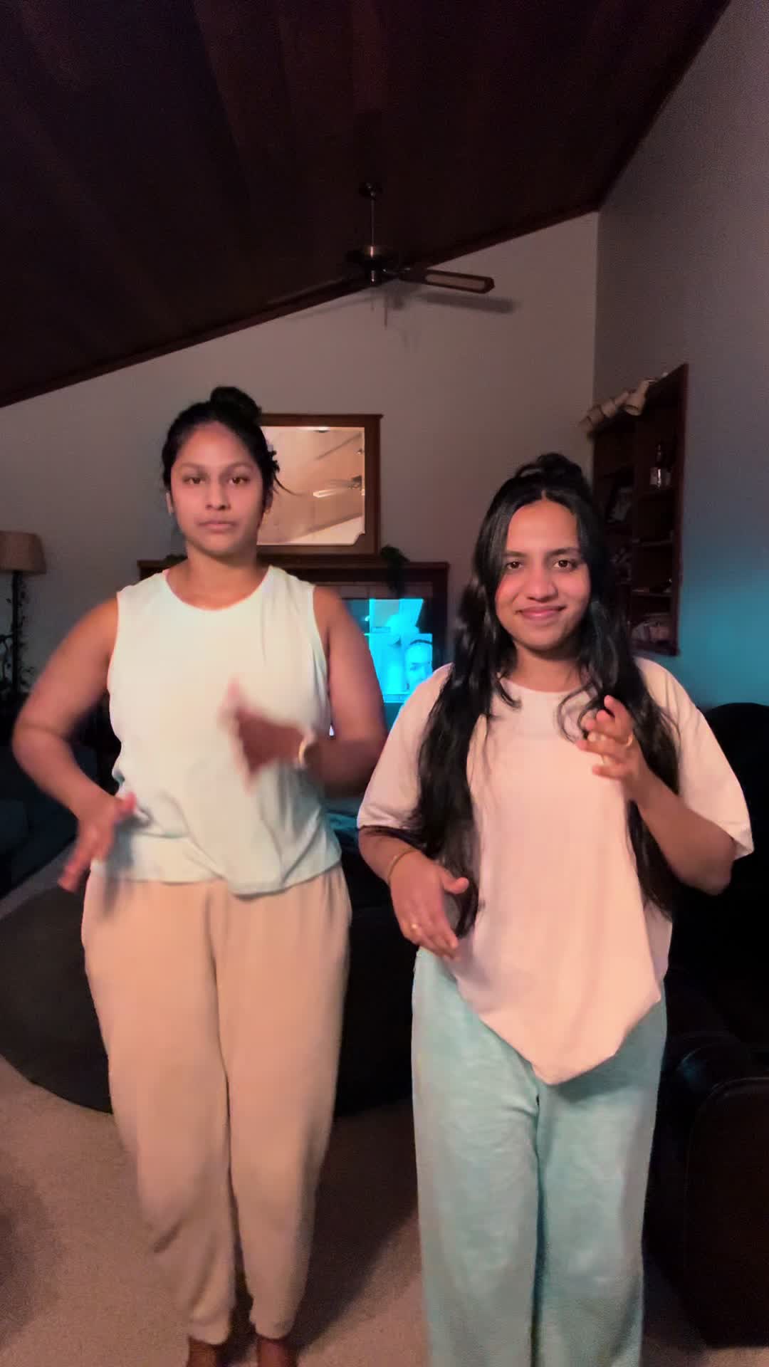 @Lekshmi Nandu 🦋