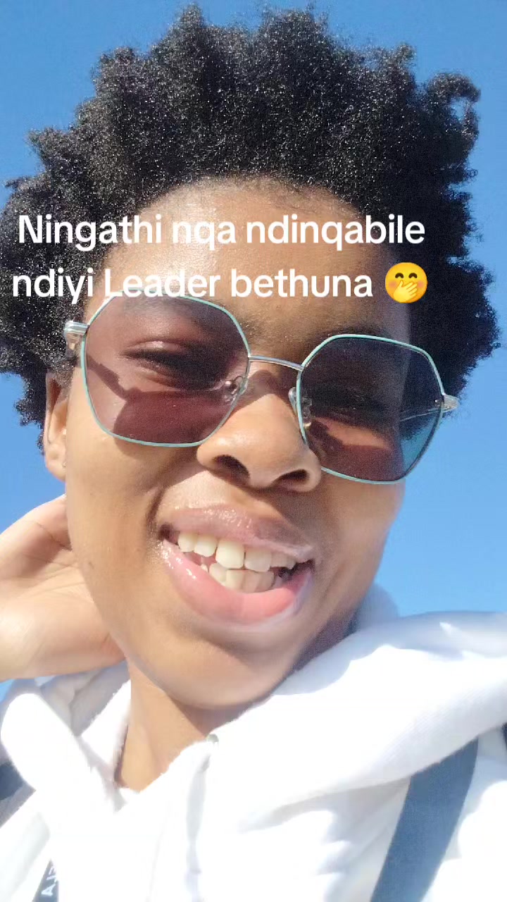@Vuyina.W