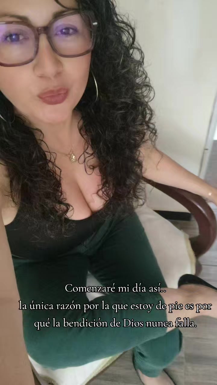 @Leti....