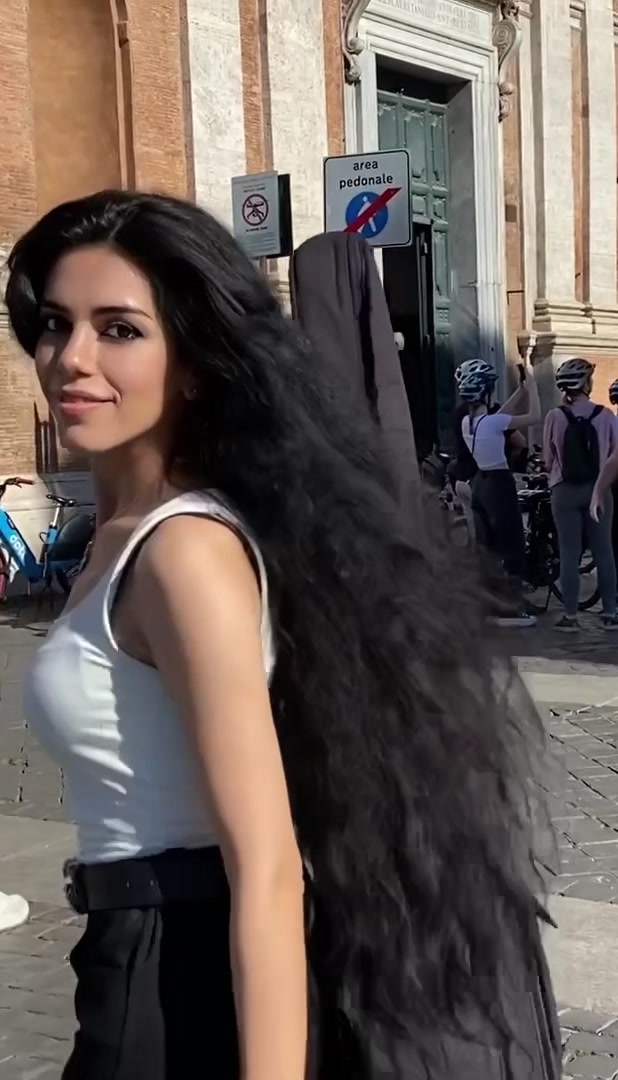 @ElenaYerevanOfficial