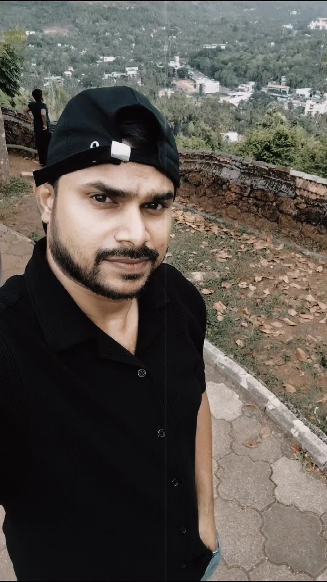 @Shajiaps