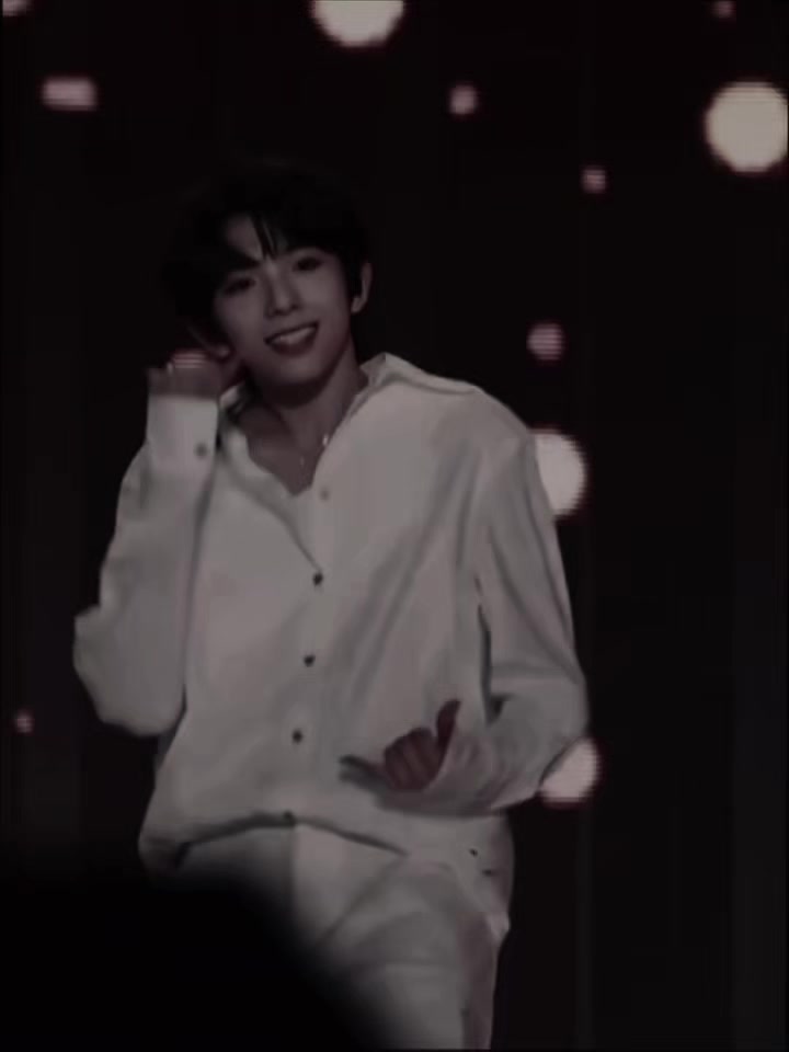 @₊· ͟͟͞͞➳Zhang桂源ᥫ᭡