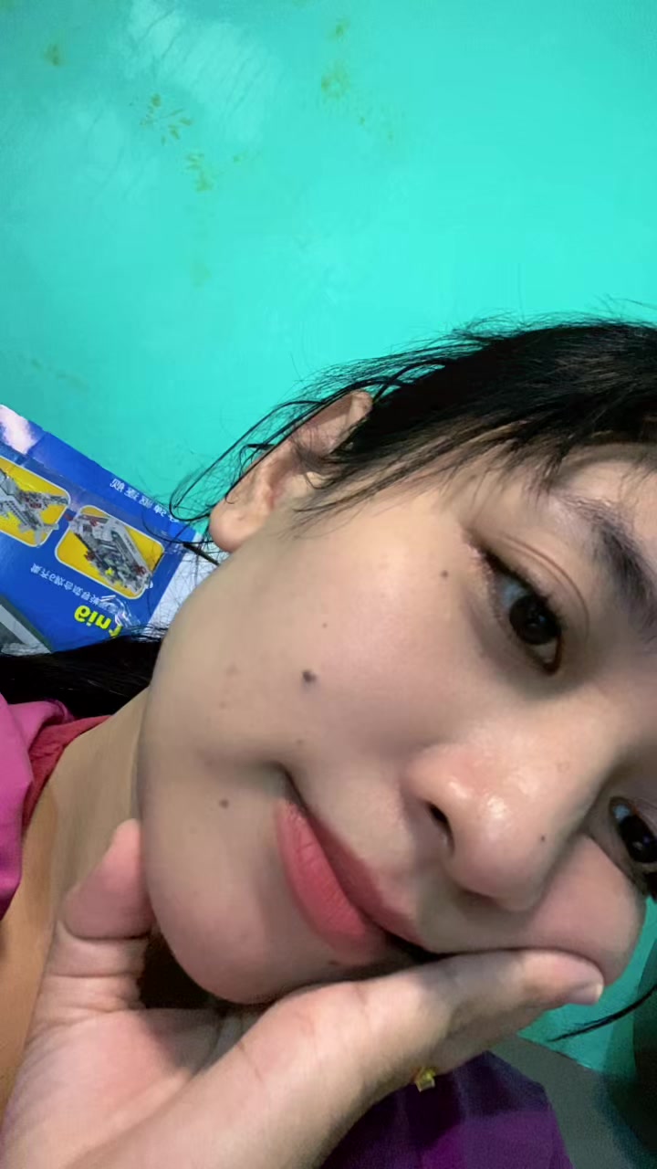 @Ayu anzelina ๐ป๐ธ