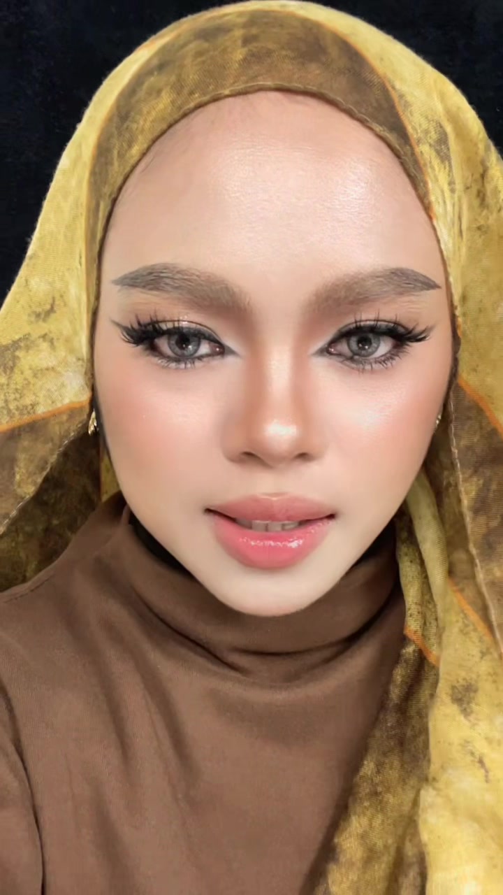 @haneeyaofficial